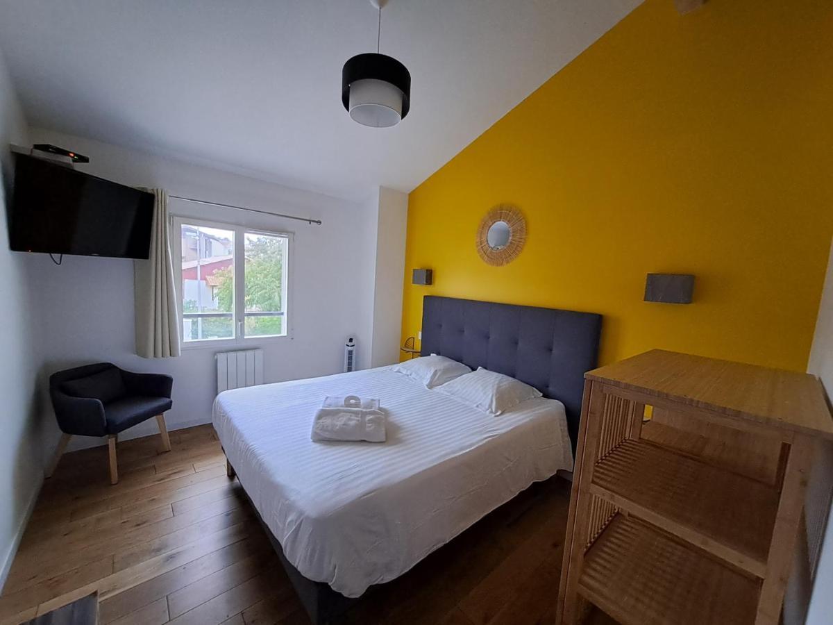Hotel L'Auberge Canaulaise Lacanau Dış mekan fotoğraf
